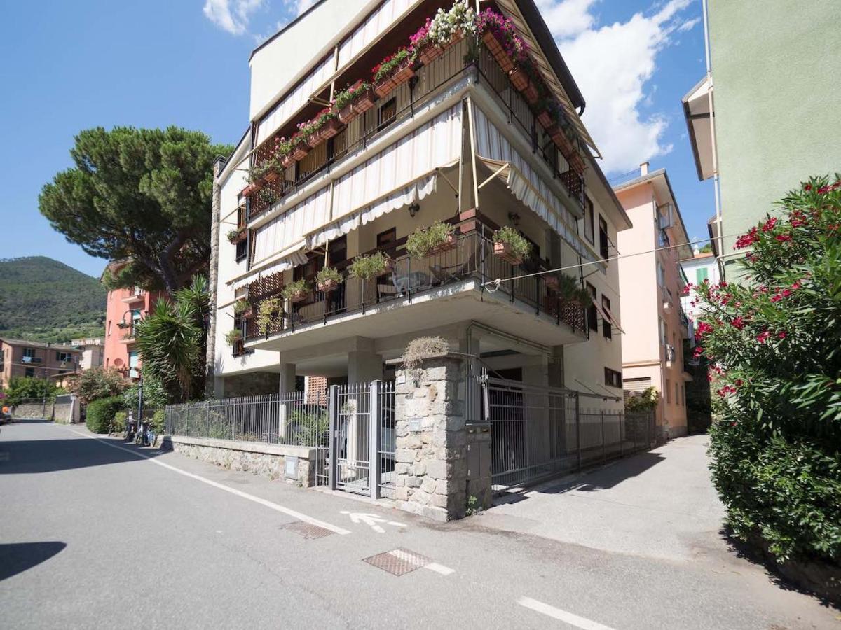 Il Giardino Di Ada Ground Floor Studio With Ac And Patio Монтеросо ал Маре Екстериор снимка